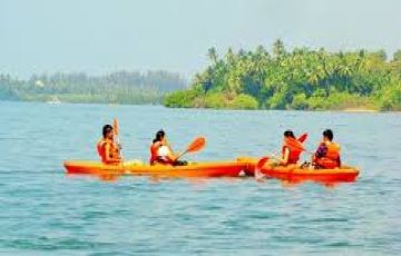 Magical 4 Days 3 Nights Tarkarli Trip Package