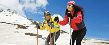 Ecstatic 4 Days 3 Nights Rohtang Pass Holiday Package