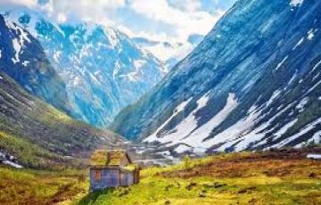 Memorable 10 Days Delhi to Solang Valley Vacation Package