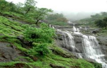 3 Days 2 Nights Mumbai with Matheran Tour Package