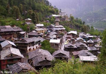 Family Getaway 5 Days Delhi, Manali Sightseen, Solang Valley and Naggar Tour Package
