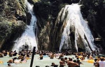 Experience 3 Days 2 Nights Mussoorie and Delhi Holiday Package