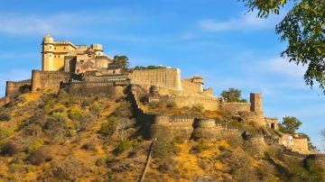 Amazing 4 Days Ahmedabad to Mount Abu Tour Package