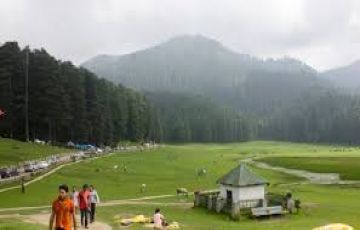 Experience 6 Days Pathankot to Dharamshala Holiday Package
