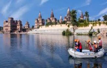 Magical Orchha Tour Package for 2 Days 1 Night