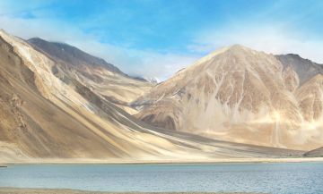 Amazing 7 Days 6 Nights Pangong Vacation Package
