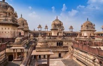 Family Getaway 2 Days 1 Night Orchha Vacation Package
