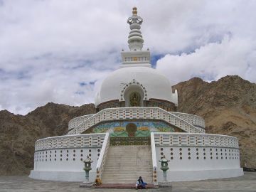 Experience 4 Nights 5 Days Leh Vacation Package by Shivay Travels And Services