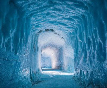 10 Days 9 Nights Iceland Tour Package