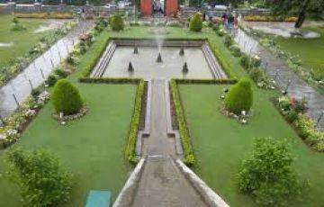 Memorable Srinagar Tour Package for 4 Days