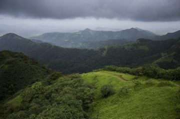 Memorable Kalimpong Tour Package for 4 Days from New Jalpaiguri