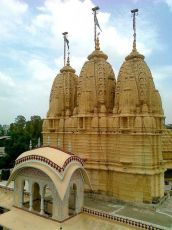 4 Days 3 Nights Surat Tour Package