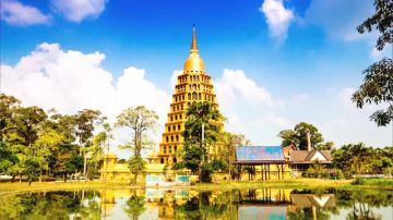 Experience Bangkok Tour Package for 5 Days