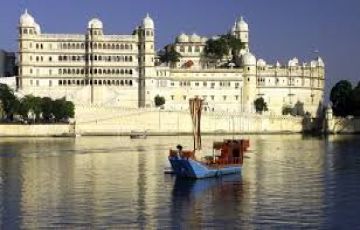 9 Days 8 Nights Delhi with Udaipur Trip Package