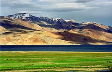 Experience 5 Days 4 Nights Leh Trip Package