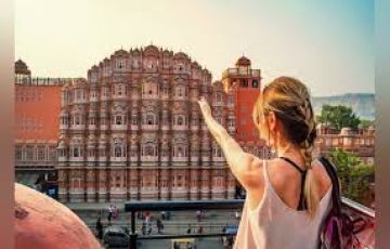 Family Getaway Delhi Tour Package for 7 Days 6 Nights
