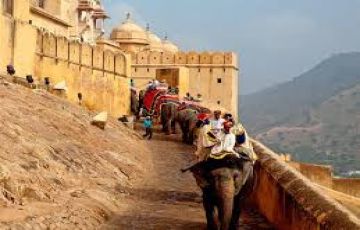 Amazing 7 Days 6 Nights Delhi Holiday Package