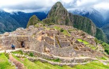 Memorable 8 Days Lima, Sacred Valley, Machu Picchu with Cusco Vacation Package