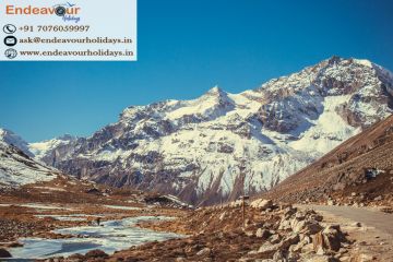 SIKKIM GANGTOK LACHUNG YUMTHANG VALLEY SEVEN SISTER WATERFALLS DARJEELING TIGER HILL TEA GARDEN ROPEWAY BATASIA LOOP  6 NIGHT 7 DAY TOUR