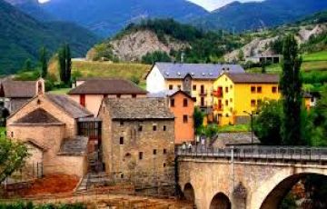 Magical 9 Days Madrid, Seville, Granada with Valencia Vacation Package