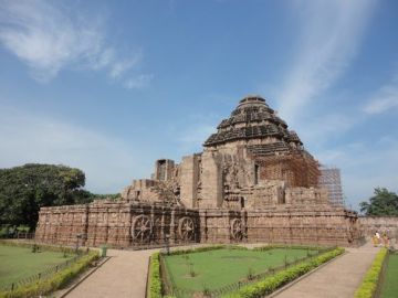 Magical 4 Days Bhubaneswar to Puri Vacation Package