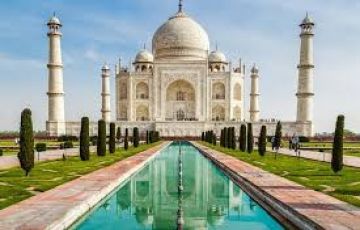 Heart-warming 4 Days 3 Nights Delhi and Delhi Holiday Package