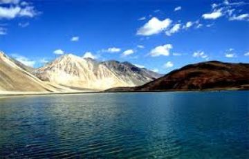 Amazing 4 Days 3 Nights Ladakh Tour Package