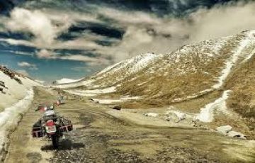 Pleasurable 4 Days 3 Nights Ladakh Tour Package