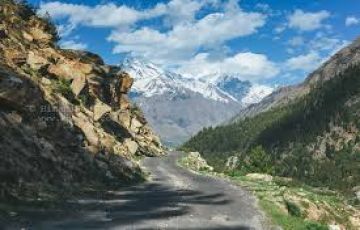 Magical Manali Tour Package from Delhi Drop