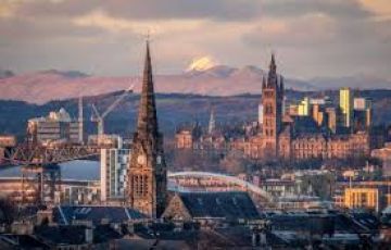 Heart-warming 10 Days 9 Nights Leeds, Edinburg, Edingurg and Strathpeffer Trip Package