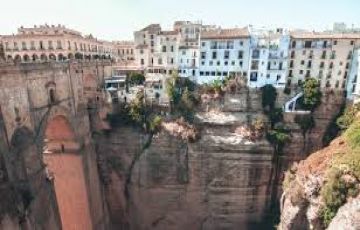 Memorable 13 Days 12 Nights Madrid, Granada, Cordoba and Seville Tour Package