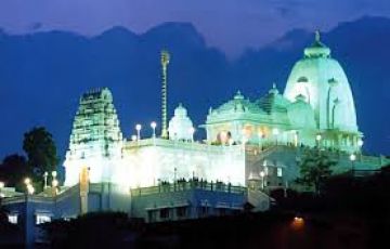 Heart-warming Hyderabad Tour Package for 4 Days 3 Nights
