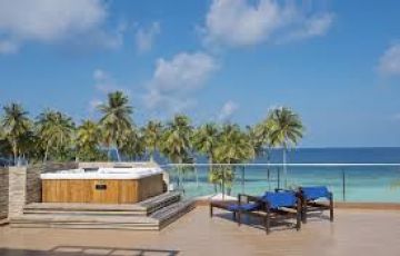 Pleasurable 4 Days 3 Nights Male Trip Package