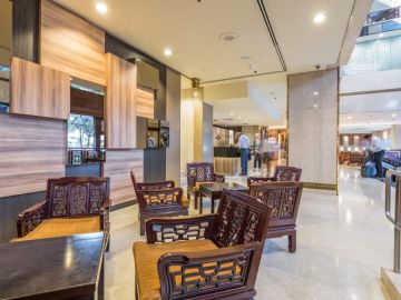 Best 5 Days Delhi and Singapore Trip Package