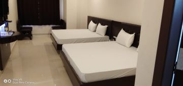 Pleasurable Guptkashi Tour Package from Delhi