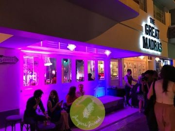 Ecstatic 5 Days Delhi with Singapore Vacation Package