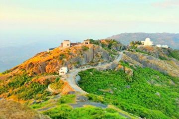 Family Getaway 3 Days 2 Nights Mount Abu and Delhi Tour Package
