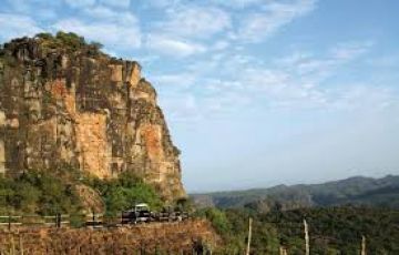 Experience 4 Days 3 Nights Pachmarhi Tour Package