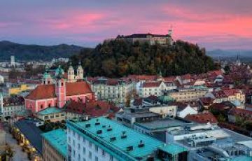 Ecstatic 14 Days 13 Nights Salzburg Tour Package