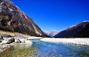 Gangtok with Lachung Tour Package for 6 Days