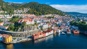 Experience Bergen Tour Package for 10 Days