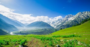 Srinagar, Gulmarg, Pahalgam and Pahalgam Tour Package for 5 Days from Pahalgam