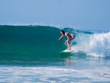 Pleasurable 4 Days Bentota Friends Holiday Package