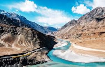 Experience 8 Days Leh to Pongong Vacation Package