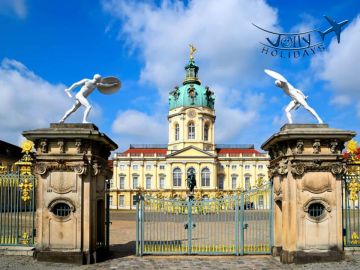 Beautiful 8 Days Berlin, Prague, Vienna with Budapest Vacation Package