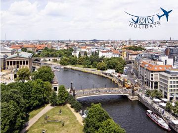 Beautiful 8 Days Berlin, Prague, Vienna with Budapest Vacation Package