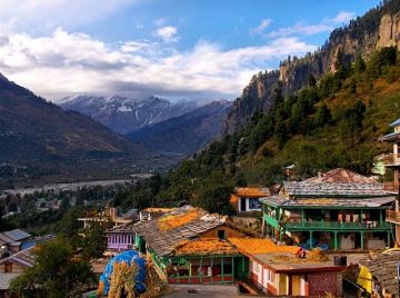 Experience 5 Days Manali Departure to Solang Valley Trip Package