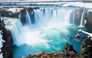 Beautiful 9 Days Reykjavik to Glacier Holiday Package