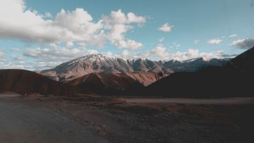 Experience Khardungla Tour Package for 4 Days 3 Nights from Leh