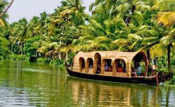 Best 6 Days 5 Nights Cochin, Munnar and Vagamon Tour Package